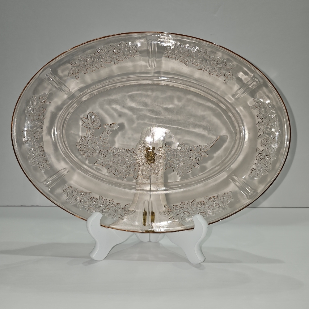 Vintage Oval Pink Depression Glass.